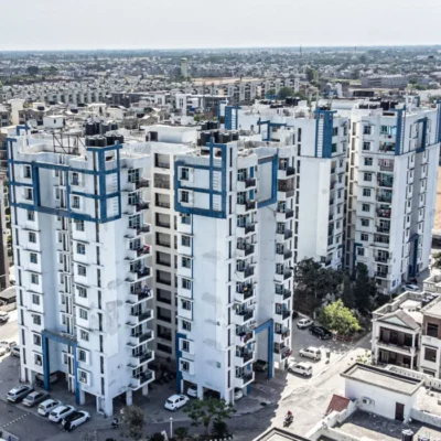 gillco-tower-ext-700x858